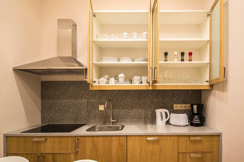 Bourgeois Apartment In Cultural Heritage Building By Ruterra Praha Exteriér fotografie